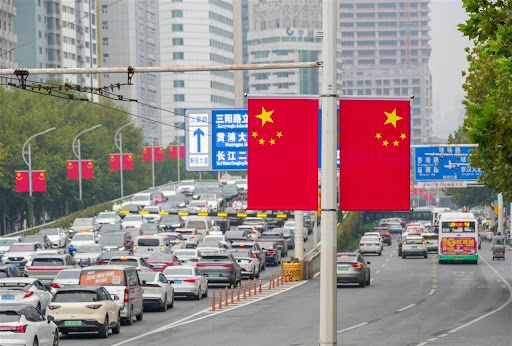 الصين توفر 2613 معيارا وطنيا بلغات أجنبية مجانا عبر الإنترنت