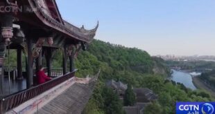 نظام دوجيانغيان للري تطلق المياه في تقليد عمره أكثر من 2000 عام