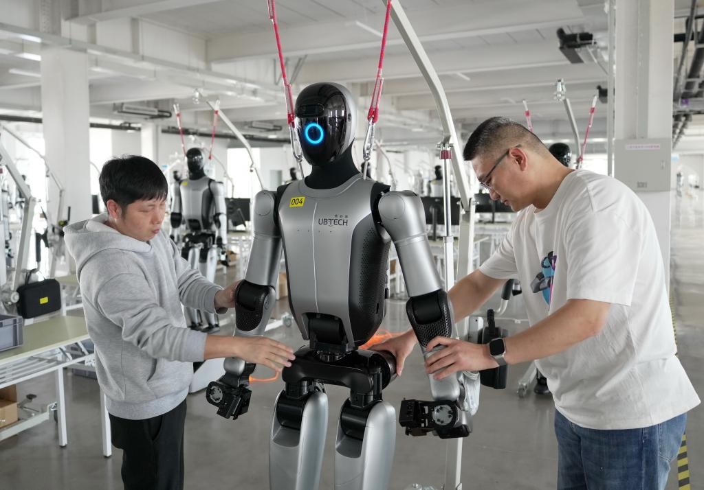 تسريع الارتقاء بصناعة الروبوتات في مدينة بشمالي الصين