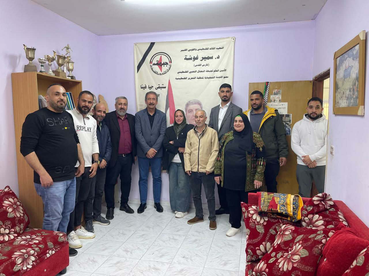 خلال اجتماع موسع لفرع سلفيت ، النضال الشعبي : سلفيت تشكل الخندق الاول في مواجهة الاستيطان وتدعو لمحاسبة الاحتلال على جرائمه