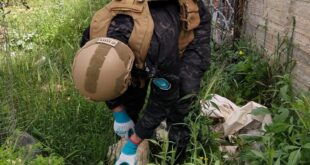 الشرطة تتعامل مع شظايا صاروخية في سلفيت