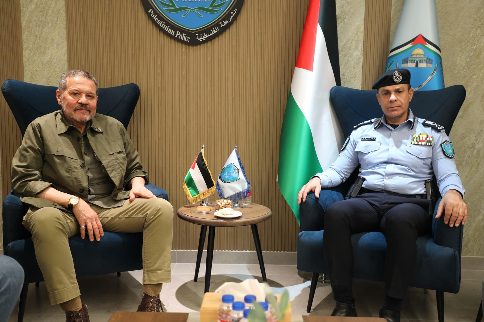 مدير عام الشرطة اللواء علام السقا يستقبل السيد ياسر عباس ممثل فخامة السيد الرئيس