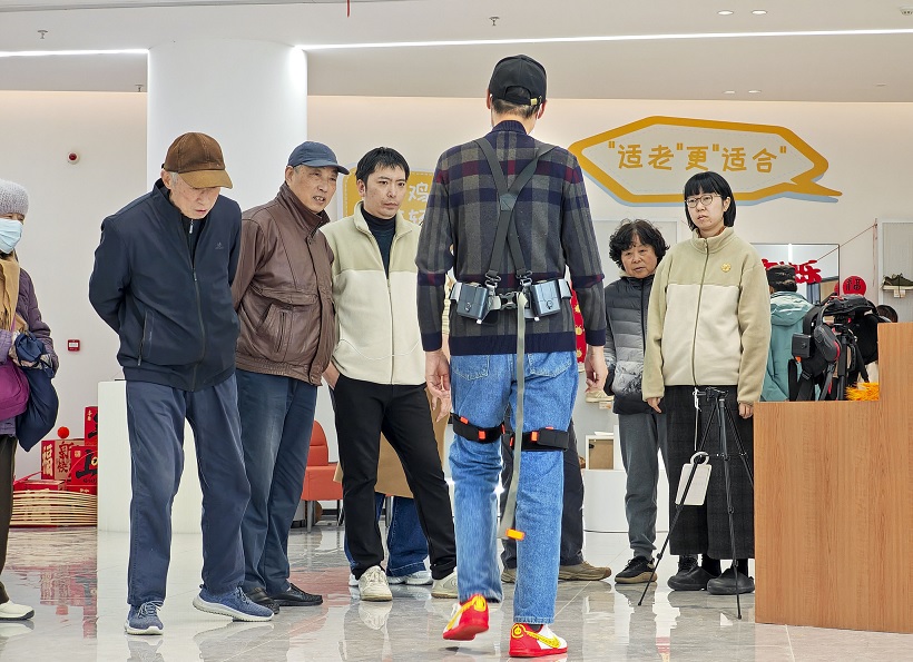 رؤية جديدة للخطة الخمسية الخامسة عشرة.. الارتقاء بضمان سبل العيش من "الوجود" إلى "الجودة"