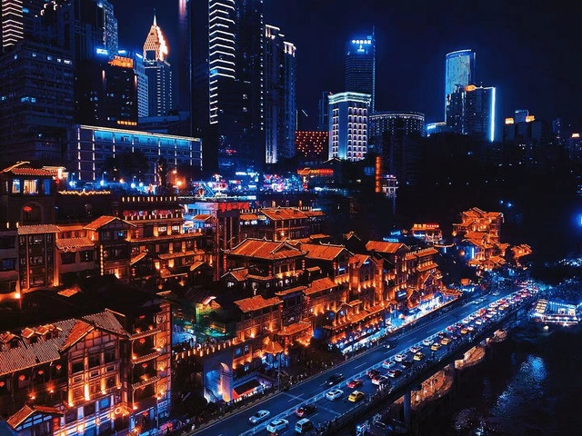 ازدهار السفر خلال عطلة عيد العمال في الصين مع زيادة عدد الوافدين دون تأشيرة