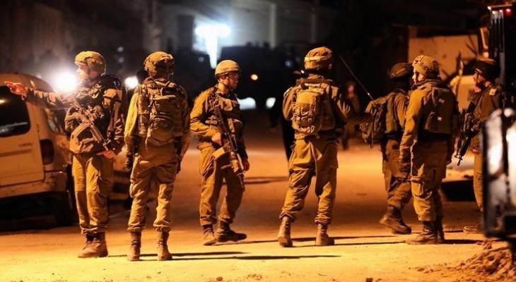 إصابة طفل برصاص الاحتلال خلال التصدي لهجوم مستوطنين شرق رام الله