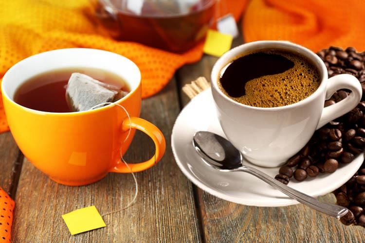 القهوة والشاي.. تأثير وقائي محتمل على صحة الدماغ