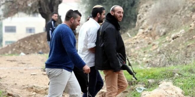 مستوطن مسلح يقتحم مدرسة مدرسة ذكور سيلة الظهر جنوب جنين