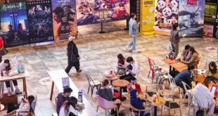 إيرادات شباك تذاكر الفيلم الصيني "عزيزتي" الذي يحظى بإشادة واسعة من الجمهور، تتجاوز حاجز المليار يوان