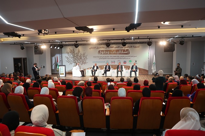 رئيس بلدية الخليل يوسف الجعبري يعلن إعادة العمل في مشروع التسوية في كافة أنحاء المدينة