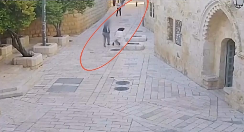 اللجنة الرئاسية لشؤون الكنائس تبحث في بروكسل استهداف الوجود المسيحي الفلسطيني