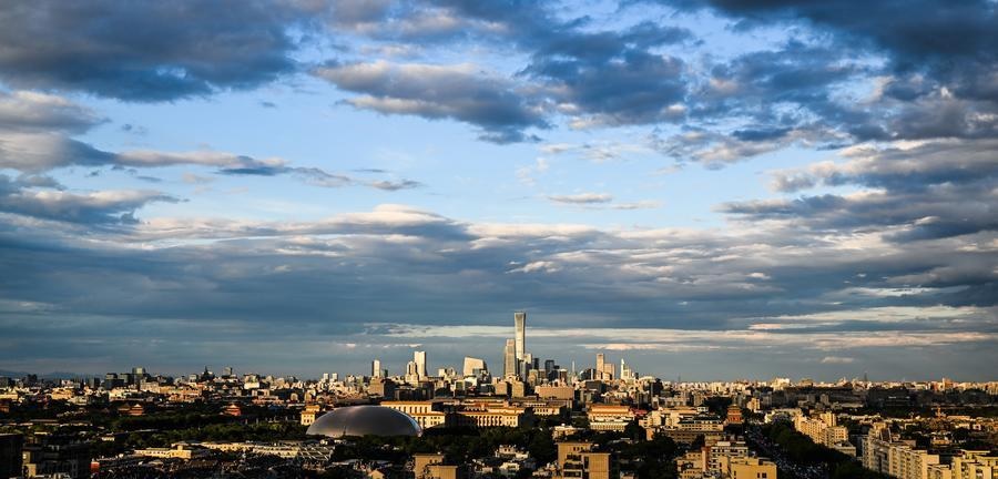 مقابلة خاصة: خبير سعودي: تجربة الصين في الحوكمة الاقتصادية تقدم إلهاما للدول النامية