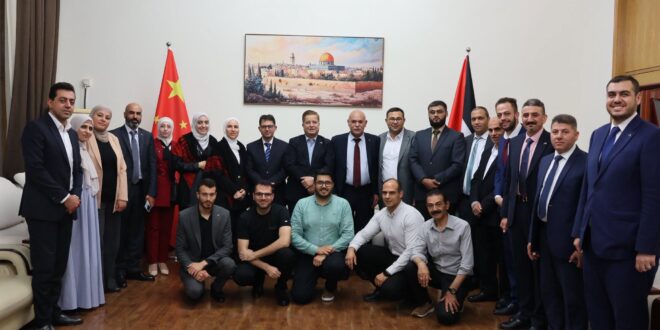 سفير فلسطين لدى الصين جواد عواد يشيد بالدعم الصيني في تدريب الكوادر الفلسطينية بمجالات إعادة الإعمار