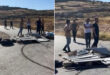 مستوطنون يواصلون حراثة أراضي الجلاطية شرق إذنا غرب الخليل