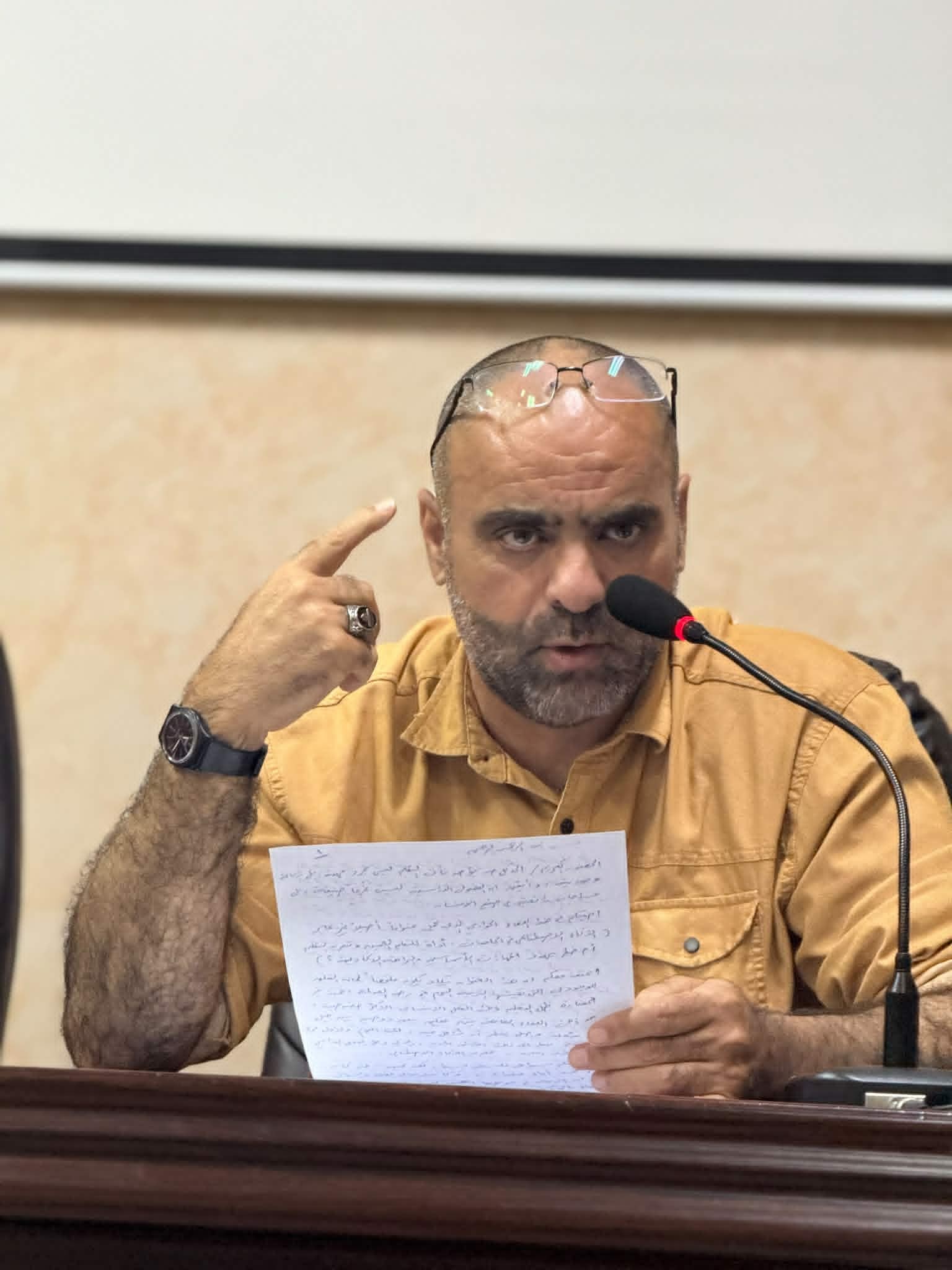 في مديح القلق: نحو تأسيس أنطولوجيا تربوية عربية