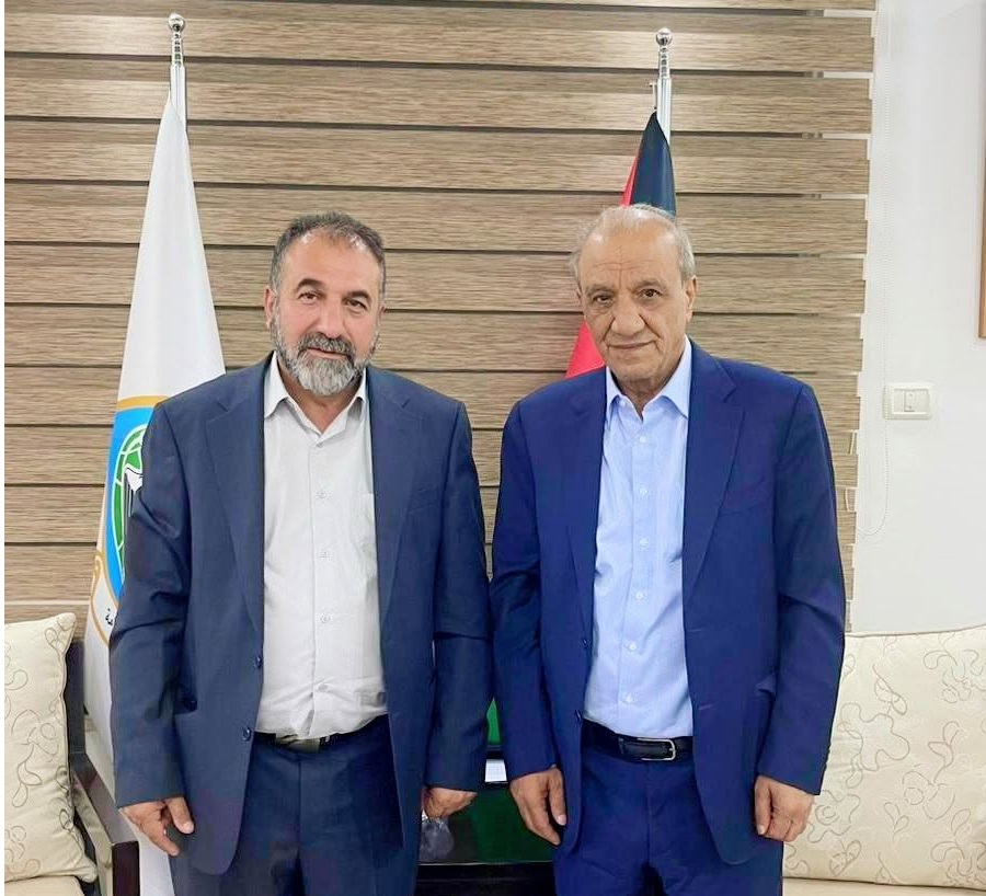 اللواء ماجد فرج رئيس جهاز المخابرات العامة يؤكد دعمه الكامل ليطا خلال استقباله رئيس البلدية محمد عمر أبو صبحة