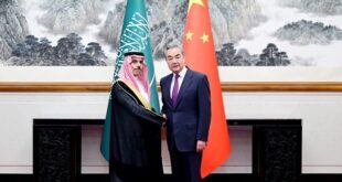 وزير الخارجية الصيني: الصين تدعو إلى الحفاظ على زخم المفاوضات بين الولايات المتحدة وإيران