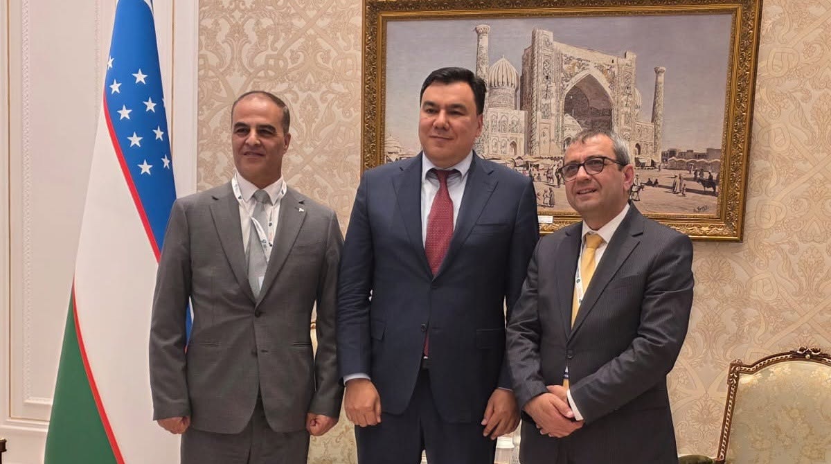 رئيس سلطة جودة البيئة يبحث في أوزبكستان تعزيز التعاون البيئي والأكاديمي وتطوير الشراكات الدولية