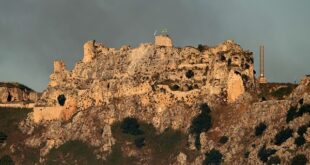 الجيش الإسرائيلي يزعم العثور على مخبأ طوارئ لحزب الله في قلعة الشقيف