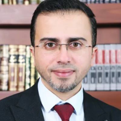 قوات الاحتلال تعتقل المحلل السياسي الدكتور بلال الشوبكي من مدينة الخليل