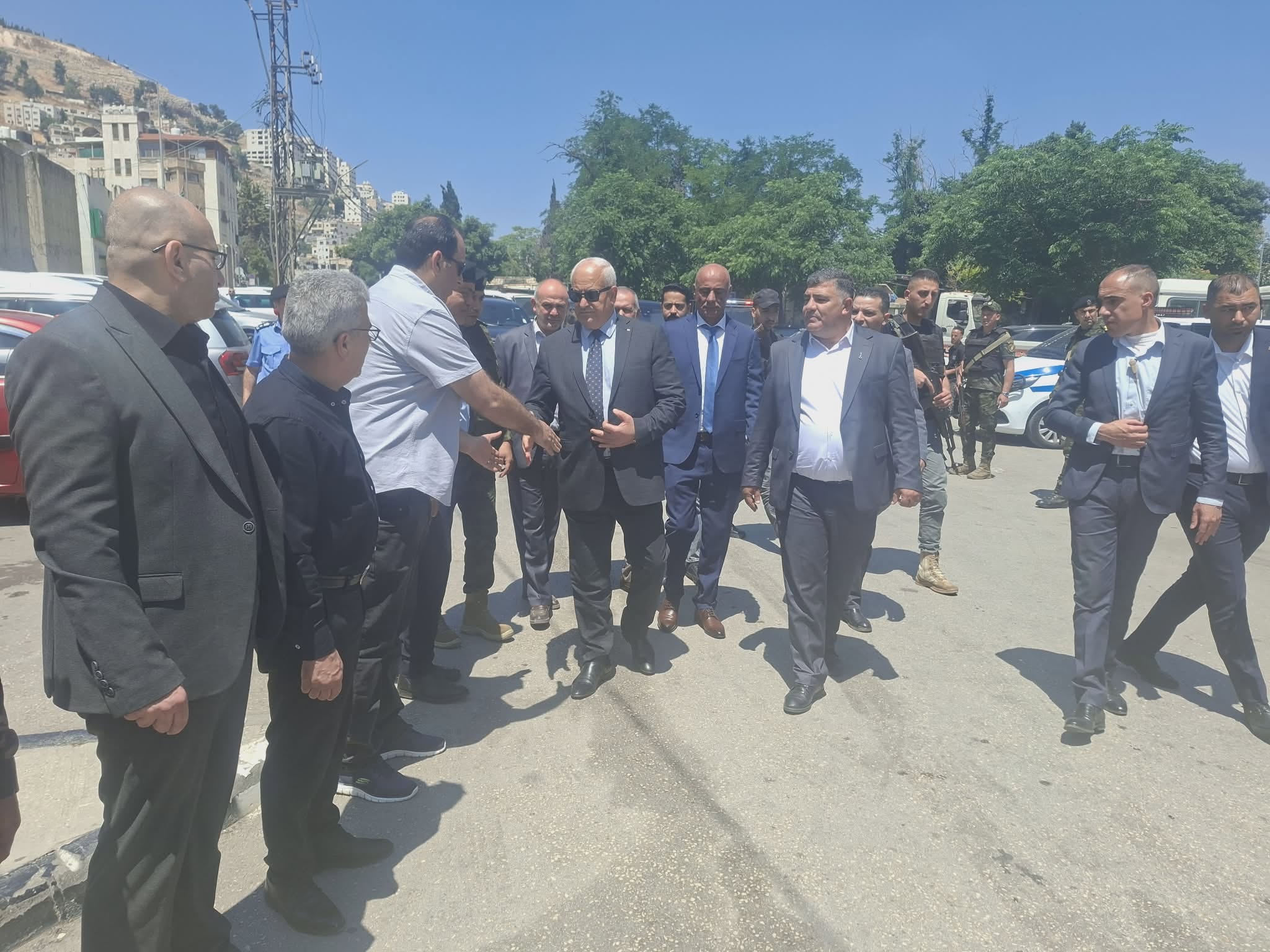 محافظ نابلس نابلس غسان يستقبل وزير الداخلية اللواء زياد هبّ الريح