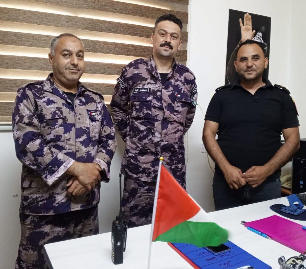 التوجيه الوطني والمعنوي في جنين ينظم محاضرة توعوية بعنوان “الاستجابة السريعة” في مركز دفاع مدني اليامون