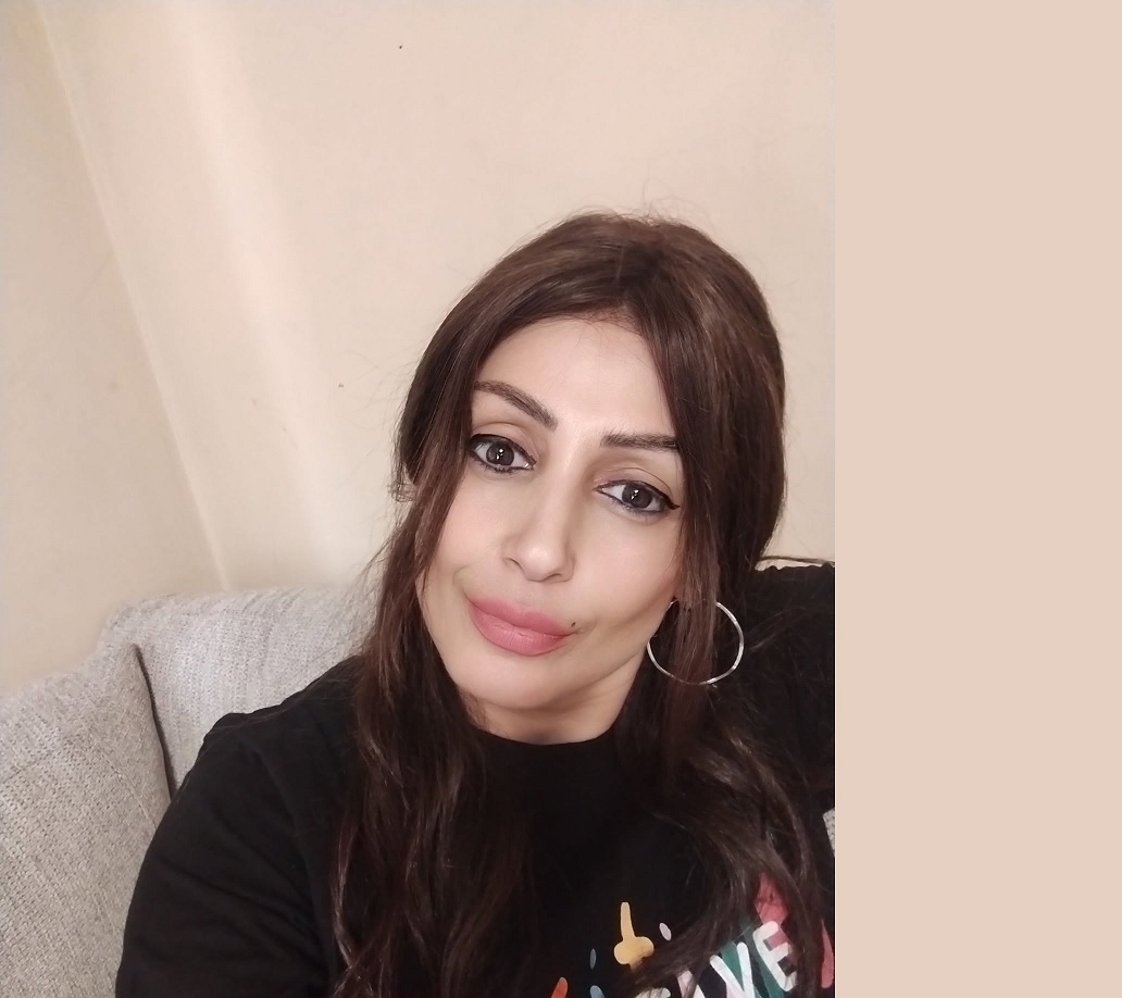 الخمرُ في عصف الأنا مواكبُ