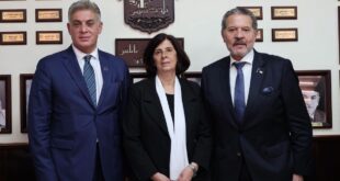 ممثل الرئيس الخاص عضو مركزية فتح ياسر عباس ومحافظ سلطة النقد يؤكدان دعمهما لبلدية نابلس في مواجهة التحديات الاقتصادية والخدمية