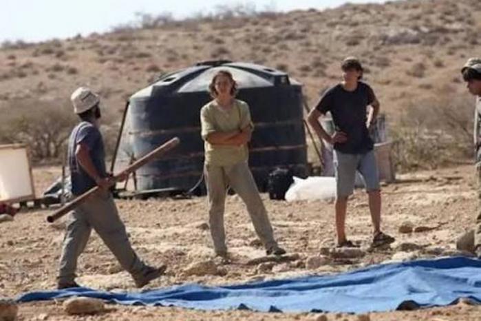 مستوطنون يمنعون إيصال المياه لعائلات في الأغوار