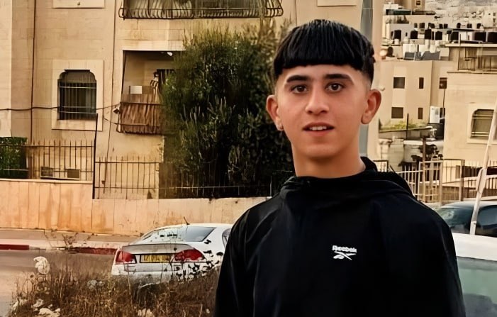 استشهاد الفتى أمير جابر برصاص الاحتلال في حي أم الشرايط بمدينة البيرة
