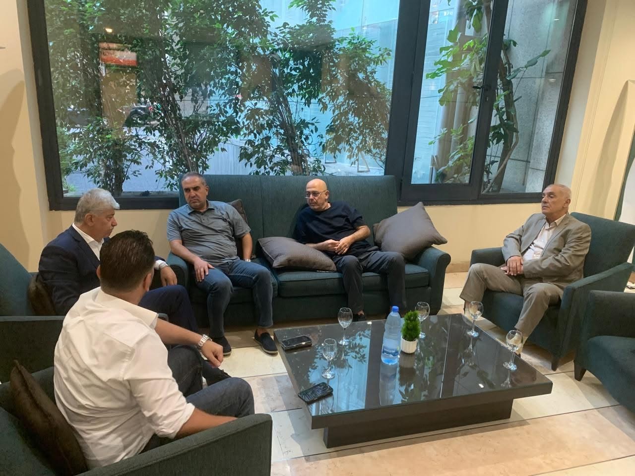 الأمين العام لجبهة النضال الشعبي الفلسطيني احمد مجدلاني ووفد من الجبهة يستقبل الحزب التقدمي الاشتراكي في بيروت
