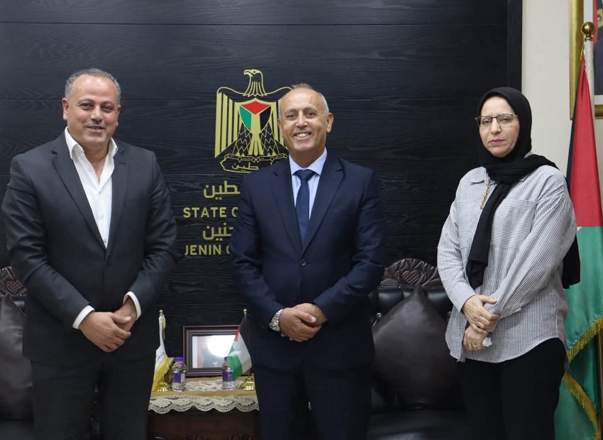 محافظ جنين كمال أبو الرب يبحث مع رئيس البلدية محمد جرار أزمة المياه ومشاريع البنية التحتية