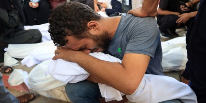 ثلاثة شهداء وعدة مصابين في قصف لقوات الاحتلال على مدينة غزة