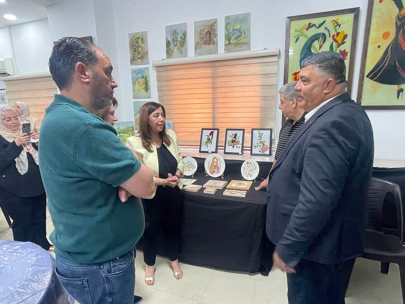 محافظ نابلس غسان دغلس يزور مؤسسة "فن من القلب" ويؤكد أهمية دعم وتمكين الأشخاص ذوي الإعاقة
