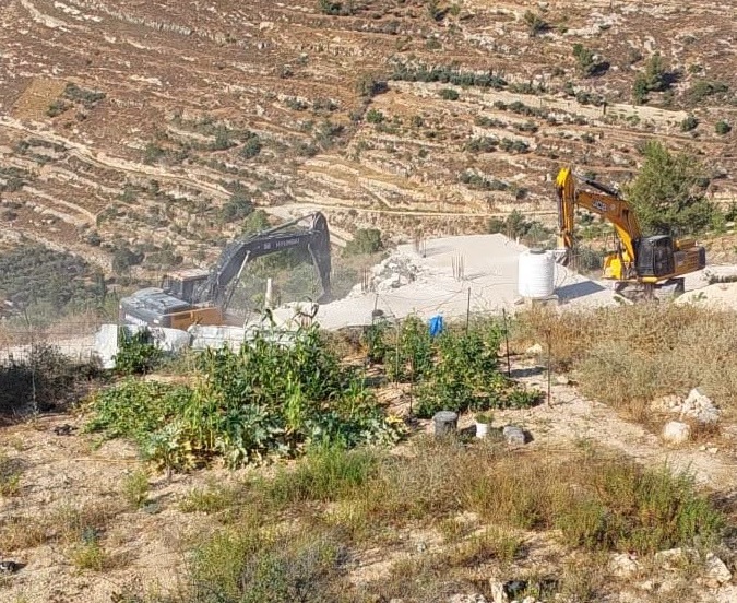 الاحتلال يهدم أربعة منازل في نحالين وزعترة بمحافظة بيت لحم
