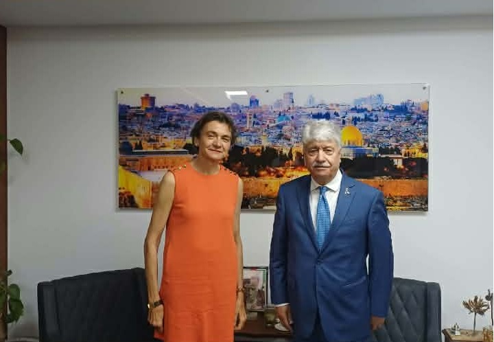 خلال لقاءه ممثلة المانيا ، د. مجدلاني : القيادة ماضية في منظومة الإصلاح السياسي بما يحقق تجديد النظام السياسي عبر صناديق الاقتراع