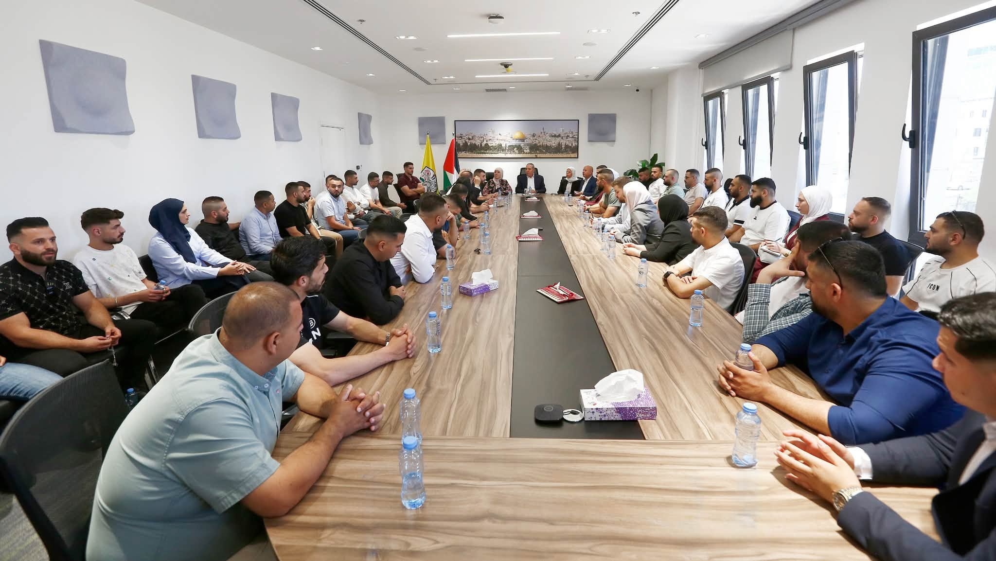 حسين الشيخ يطلع وفد سكرتاريا الشبيبة الفتحاوية ومجالس الطلبة ومنسقي الجامعات على آخر المستجدات السياسية ويبحث قضايا تنظيمية وحركية