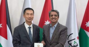 السفير الصيني لدى الأردن قوه وي يلتقي وزير الشباب الأردني