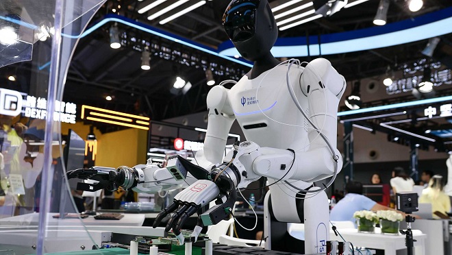 AI، الروبوتات، الأدوية المبتكرة… صادرات الصين من "المنتجات الثلاثة الجديدة" تتصدر سباق التصدير العالمي