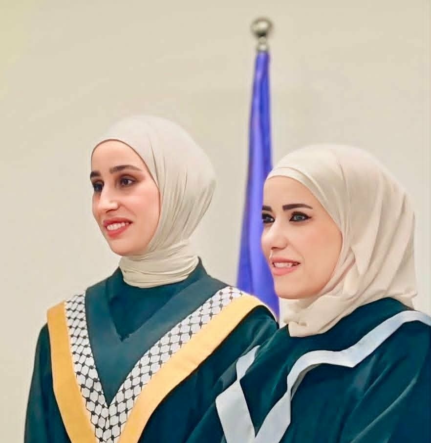 نجاح متميز للباحثة إيمان زيود في مناقشة رسالة ماجستير بجامعة النجاح الوطنية