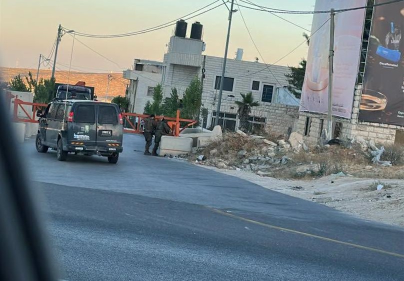 الاحتلال يغلق مداخل قرى جنوب بيت لحم