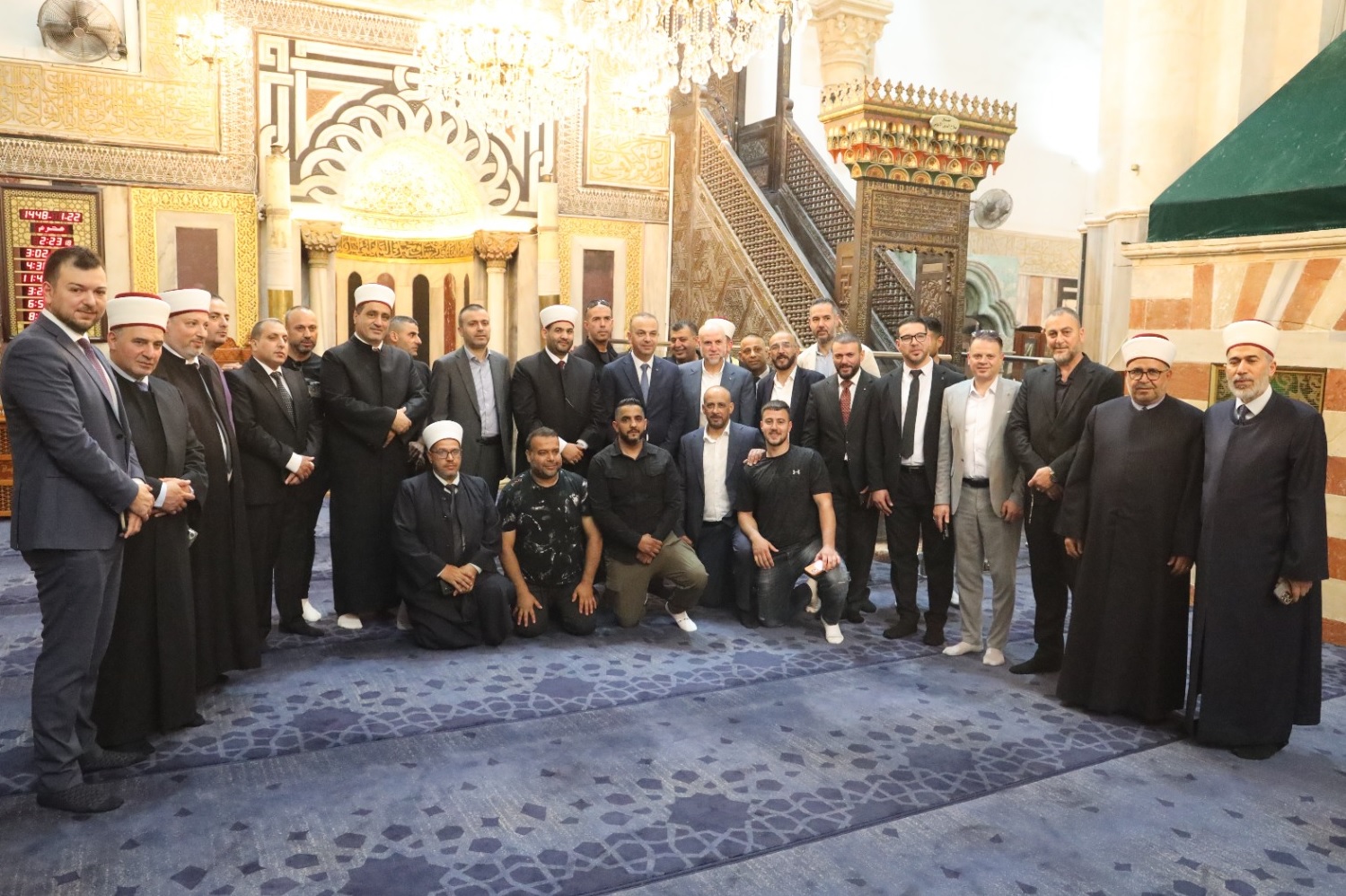 خلال زيارته للحرم الإبراهيمي.. الهباش: إجراءات الاحتلال باطلة وشعبنا يواجه الاحتلال بالصمود والبقاء