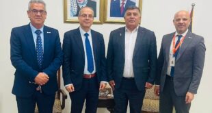 محافظ نابلس غسان دغلس يستقبل المدير العام لبنك الاستثمار الفلسطيني سميح صبيح