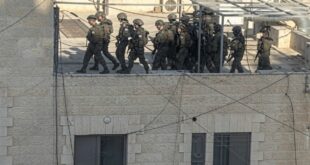 المنظمات الأهلية الفلسطينية: استهداف مخيم قلنديا مقدمة لمرحلة جديدة من تفكيك المخيمات الفلسطينية وإنهاء رمزيتها لقانونية والوطنية