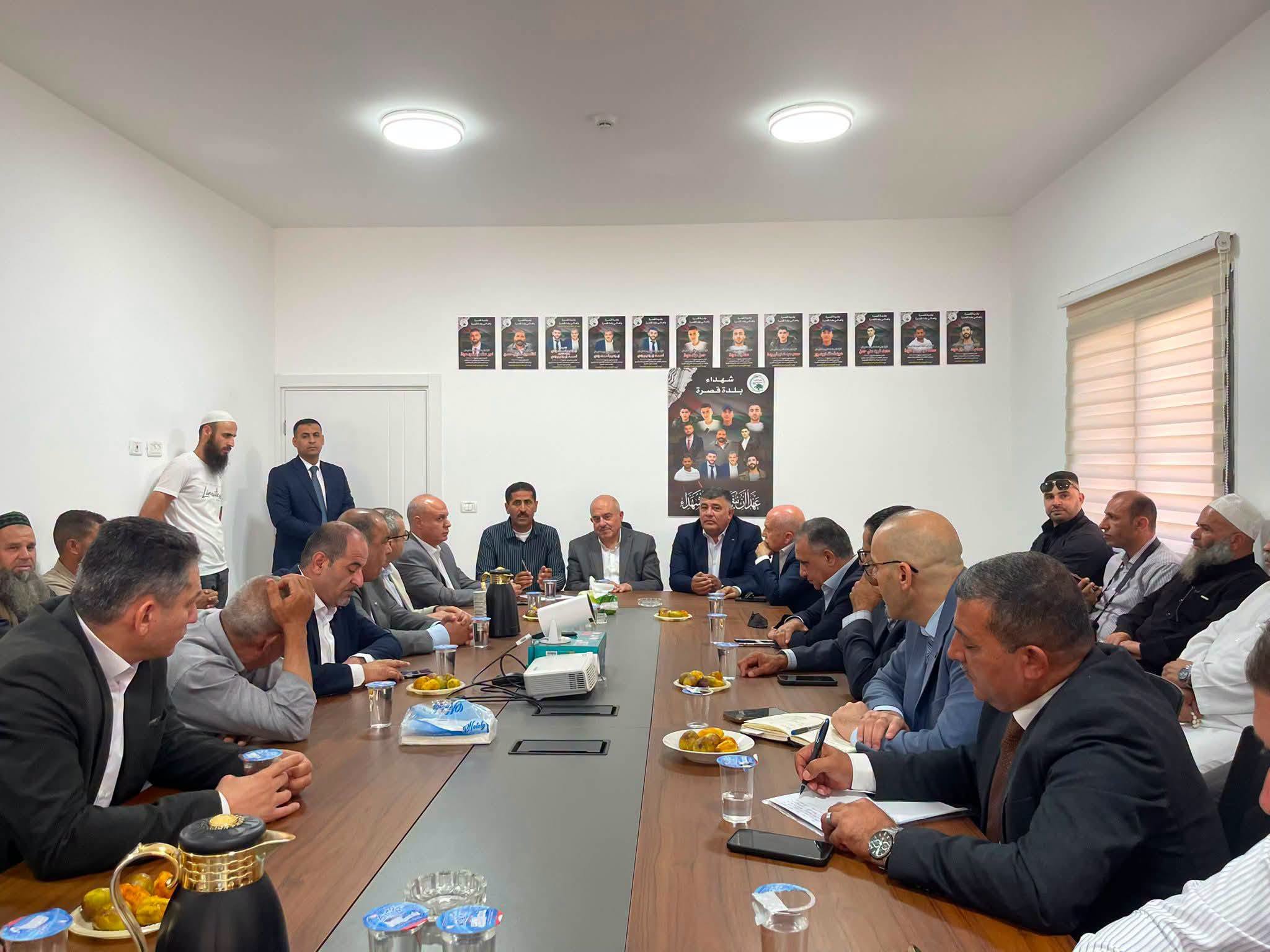 وفد وزاري يتفقد بلدة قصرة ويطّلع على احتياجاتها من المشاريع التطويرية والخدمية لتعزيز صمودها