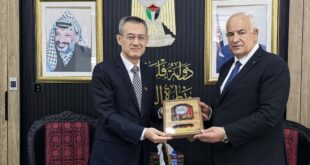 السفير الصيني لدى فلسطين سون تشن يزور وزير الداخلية اللواء زياد هب الريح