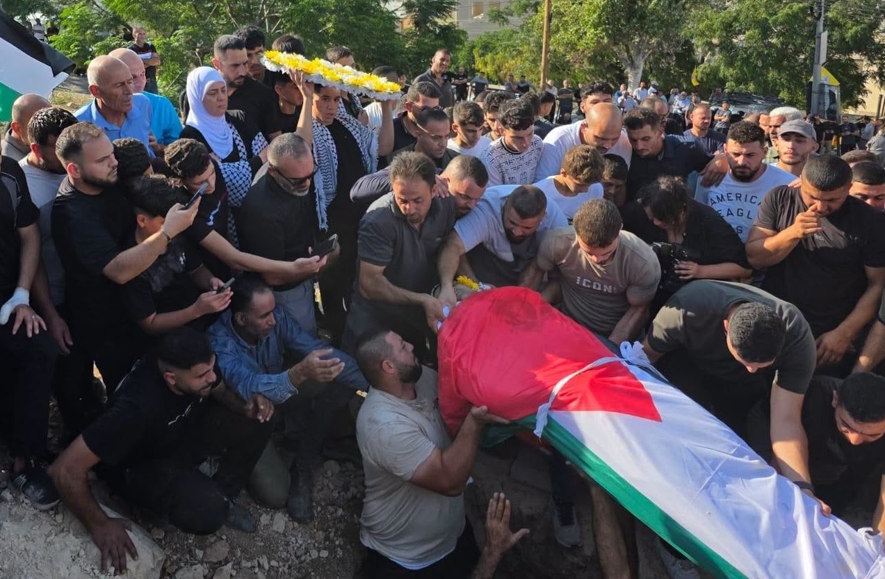 رام الله: تشييع جثمان الشهيد الطفل سليم فقهاء إلى مثواه الأخير في بلدة سنجل