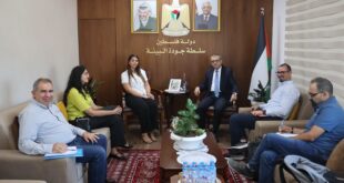 سلطة جودة البيئة تبحث مع "إنقاذ الطفل" تعزيز التعاون في مجالي البيئة والمناخ