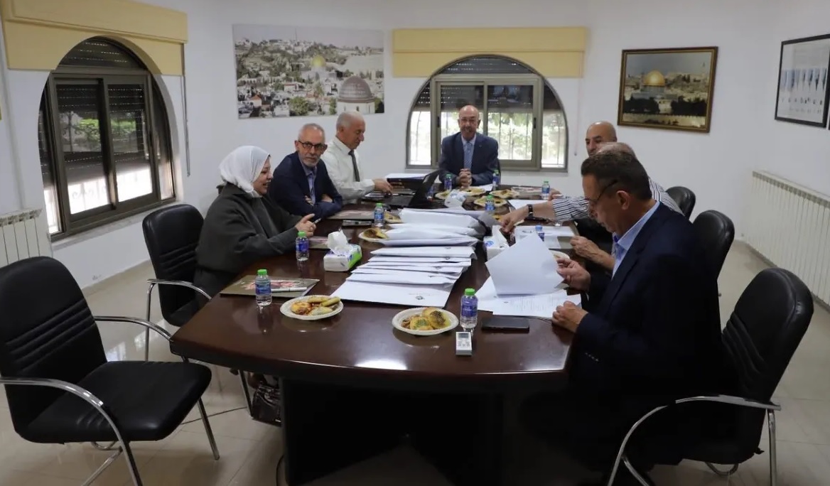 اجتماع لجنة جائزة ياسر عرفات للإنجاز 2026