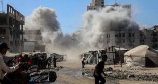 3 إصابات في قصف للاحتلال استهدف دراجة نارية بدير البلح وسط قطاع غزة