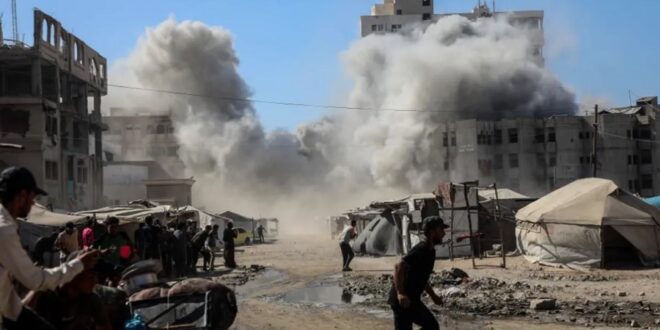 3 إصابات في قصف للاحتلال استهدف دراجة نارية بدير البلح وسط قطاع غزة
